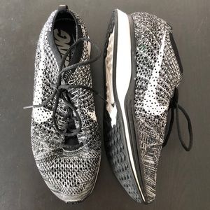 Nike Flyknit Racer